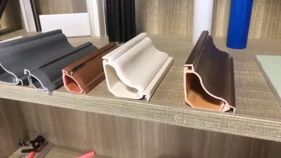 Maßgeschneidertes hochwertiges PVC-Kunststoffprofil aus extrudiertem Kunststoff